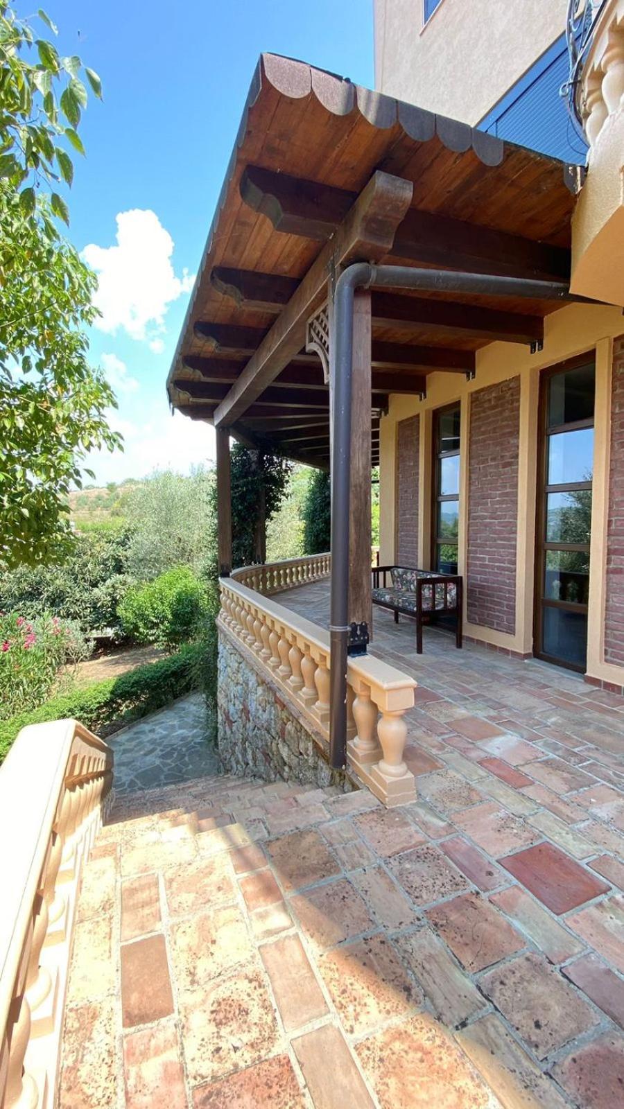 Villa Mugs Laknas Exterior photo